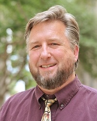 Kirk Spencer, Senior Associate Professor of Science and History